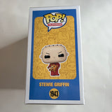 Funko POP! Television Family Guy #1943 Stewie Griffin & Protector