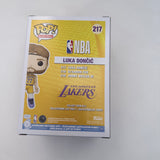 Funko POP Basketball Los Angeles Lakers #217 Luka Doncic & Protector