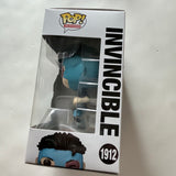 Funko POP! Television Invincible #1912 Invincible & Protector