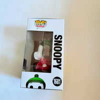Funko Pop! Peanuts #1681 Snoopy (puffy coat) & Protector