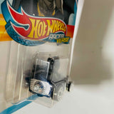 Hot Wheels RacerVerse DC Batman Batmobile