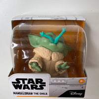 Star Wars The Mandalorian Baby Bounties Figure - Frog Eating