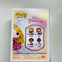 Funko Pop! Disney Ultimate Princess #325 - Aurora (Gold) with Pin