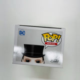 Funko POP! Heroes : Batman Returns #339 - The Penguin & Protector